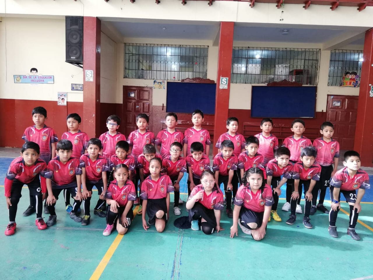 de Futbol para Niños 🥇 Uniformes deportivos Gamarra